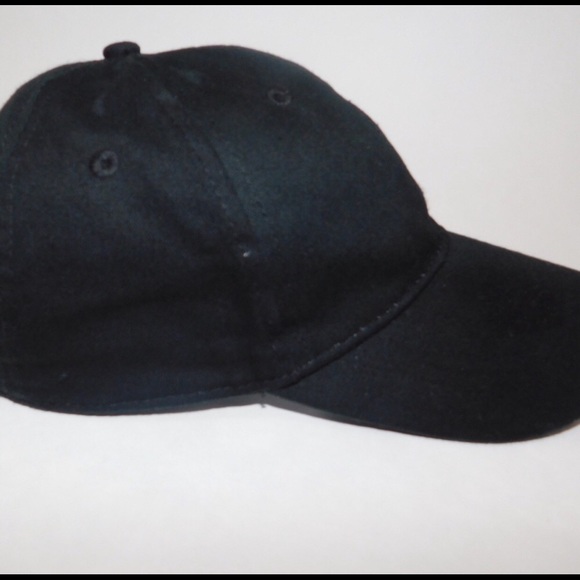 Simple black hat - Picture 2 of 3